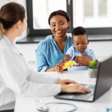 Consulta Pediatra em São Tomé